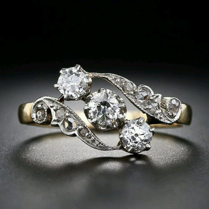 Vintage White Zirconia Wavy Open Ring