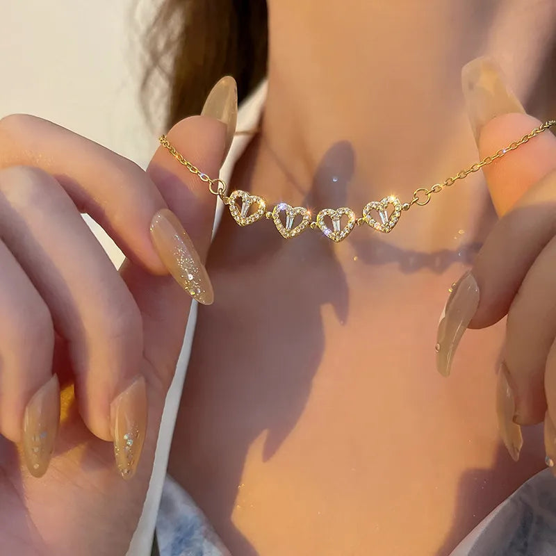 Vintage Clover Love Zircon Clavicle Necklace