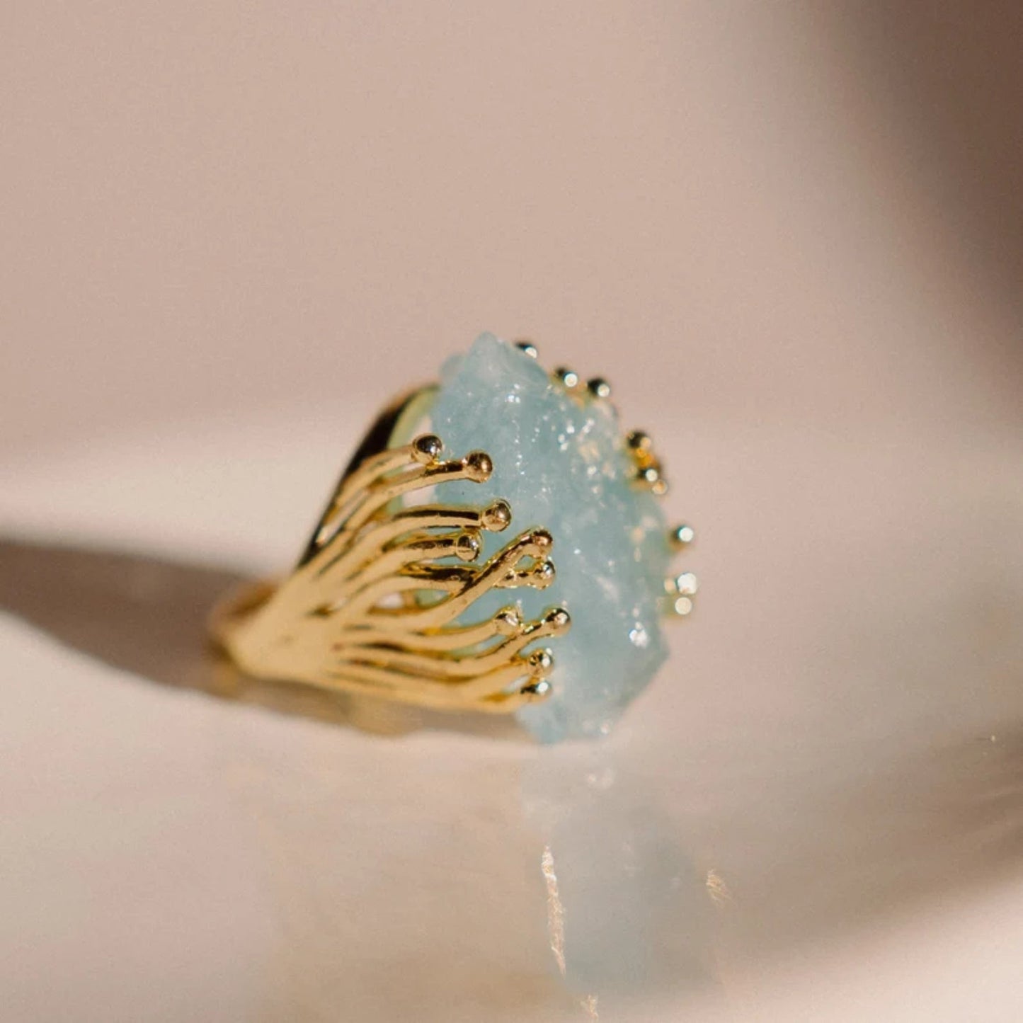 Vintage Blue Glassy Gold Ring