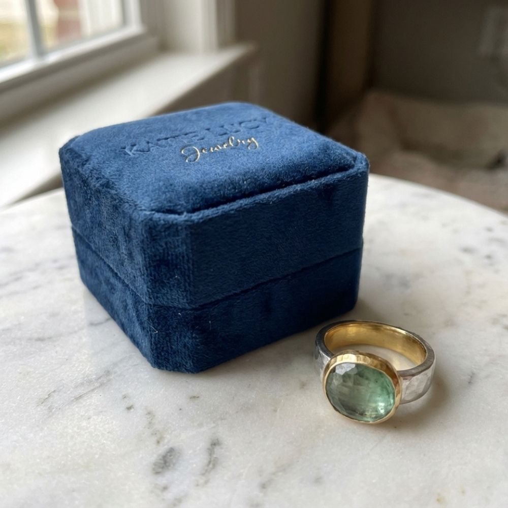 Vintage Green Glass Gold & Silver Forged Ring