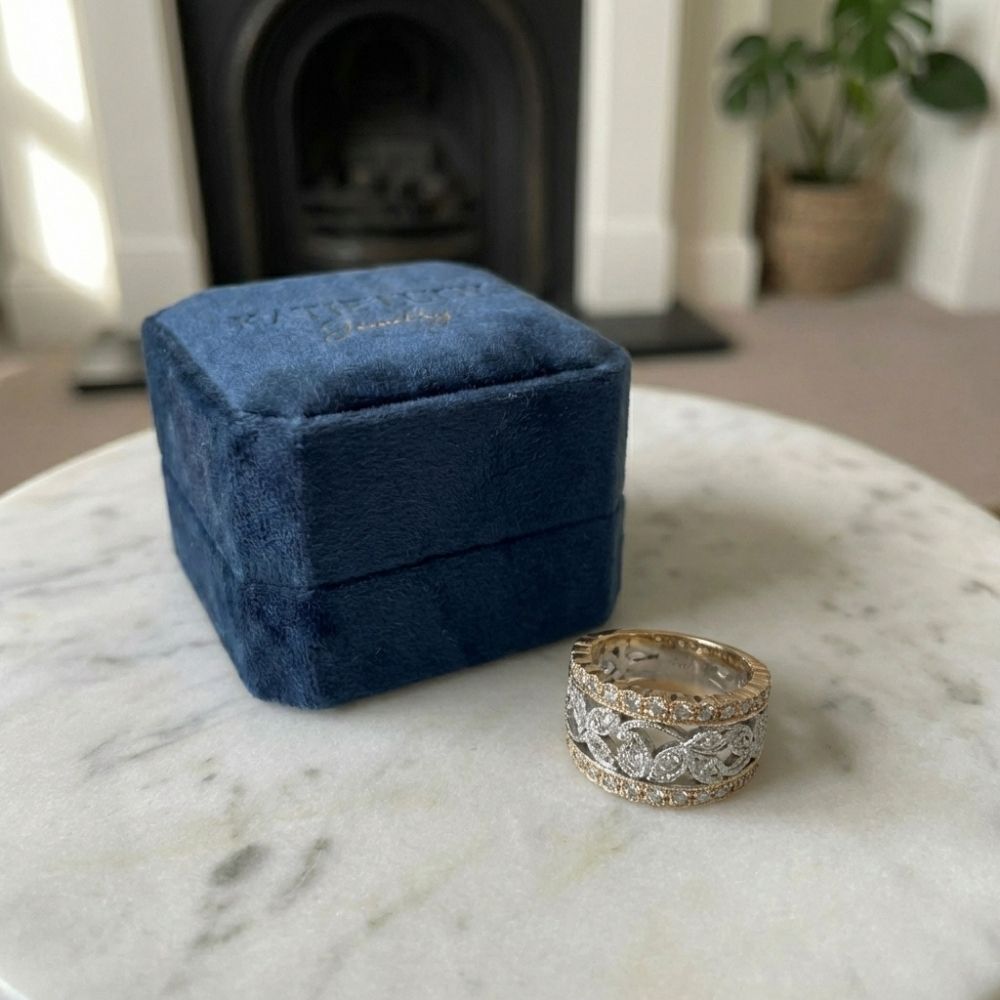 Vintage Hollow Brilliance Ring