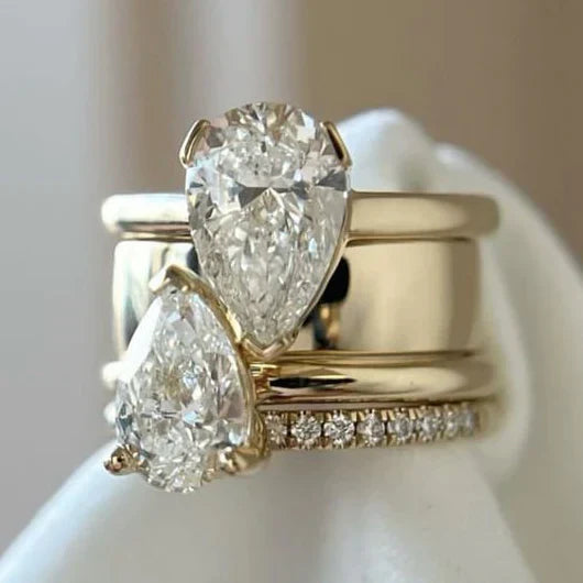 Vintage Double Zirconia Drop Ring