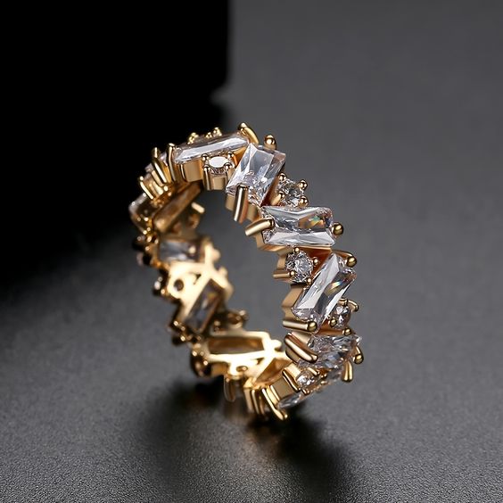 Vintage Crystal Form Gold Ring-Lydieannejewelry