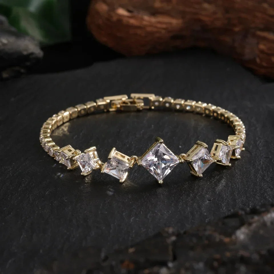 Vintage Gold Geometric Sparkle Bracelet-Lydieannejewelry
