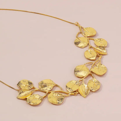 Vintage Leaf Choker Necklace