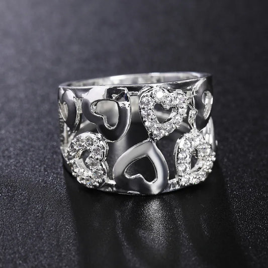 Vintage Heart-shaped Cutout Ring