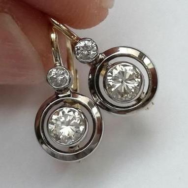 Vintage Silver Rounded Zirconia Earrings