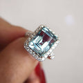 Vintage Beauty Blue Crystal Ring