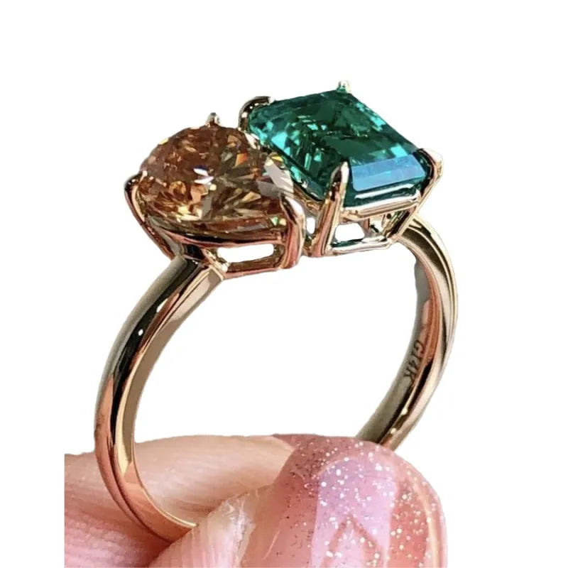Vintage Double‑Main Stone Zircon Square Ring