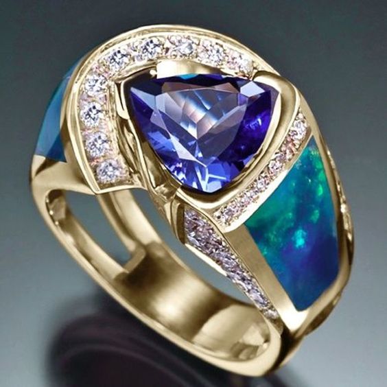 Vintage Ocean Blue Crystal Ring-Lydieannejewelry