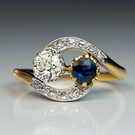 Vintage Wavy Blue & White Zirconia Gold Ring-Lydieannejewelry