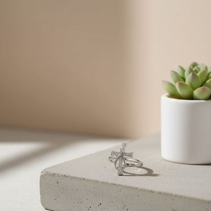 Elegant Two-Tone Adjustable Cross Ring