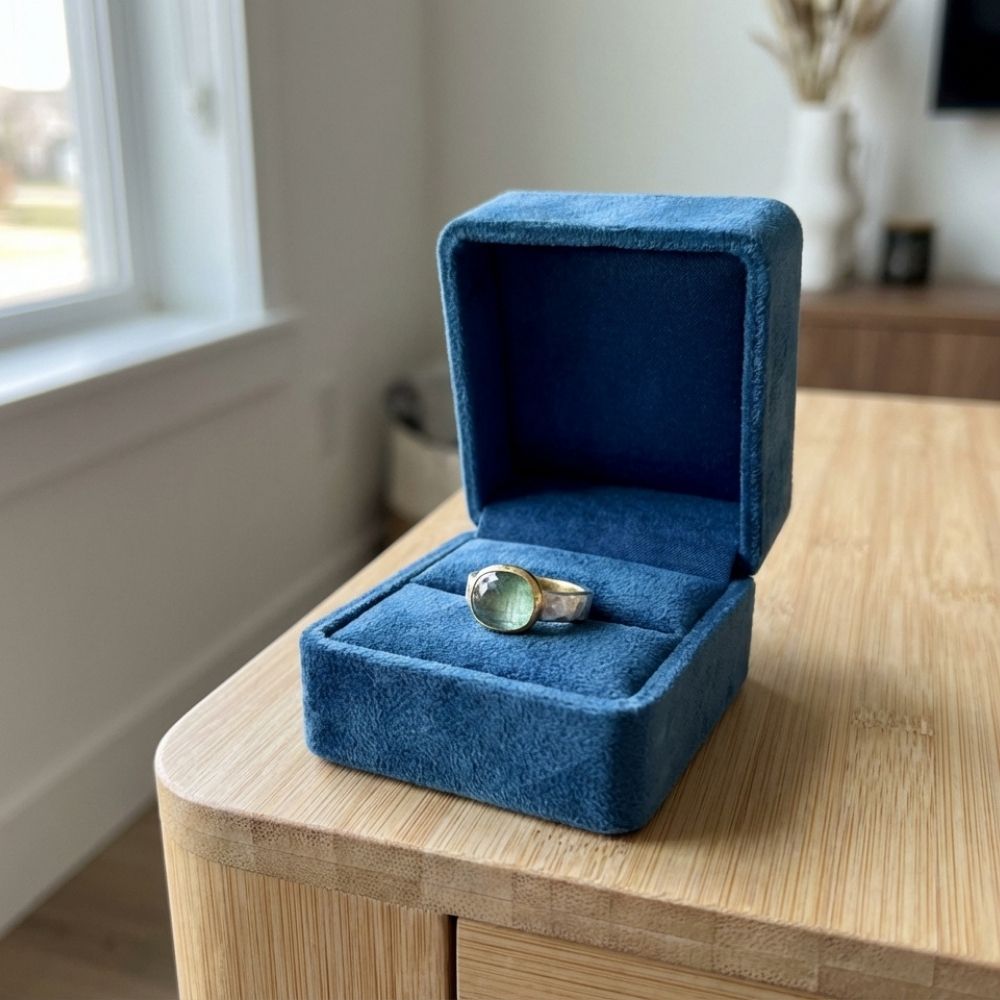 Vintage Green Glass Gold & Silver Forged Ring