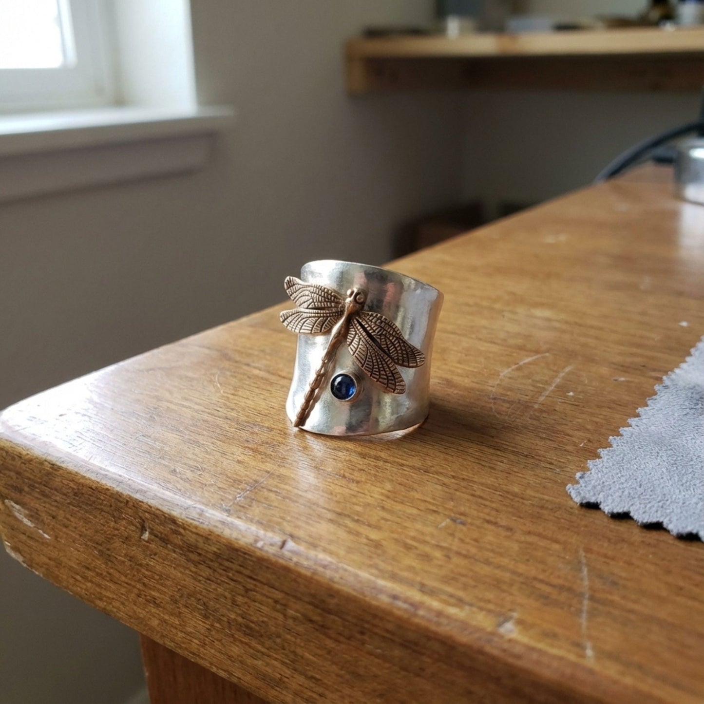 Vintage Carved Blue gem Dragonfly Ring