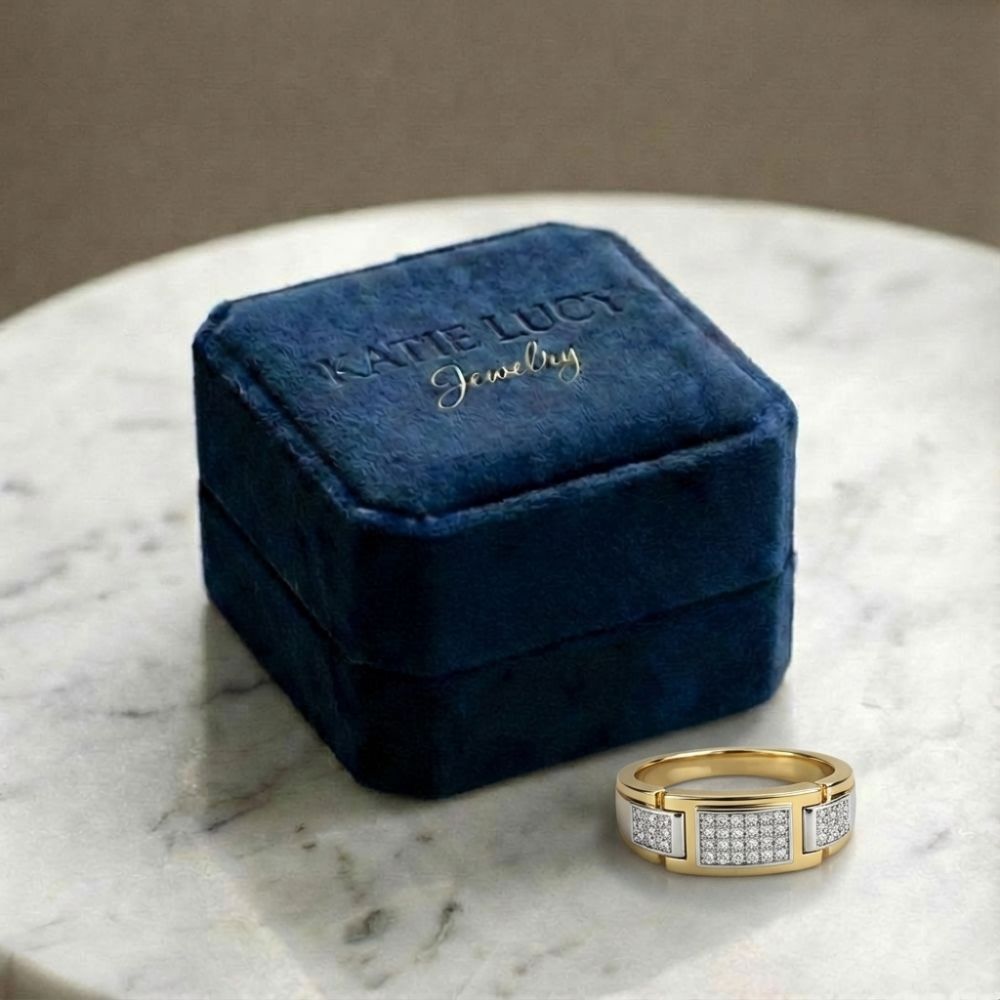 Vintage Golden Inlaid Zirconia Ring