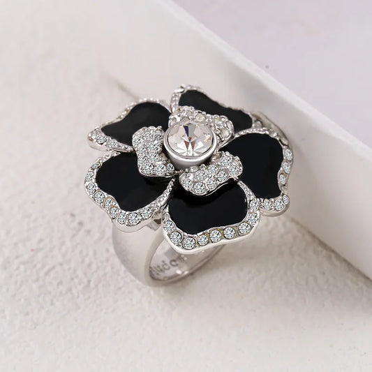 Vintage Flower Zircon Gold Ring