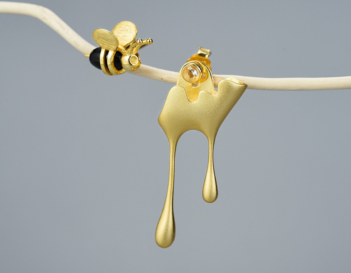 Dripping Honey & Bee Earrings with Zirconia