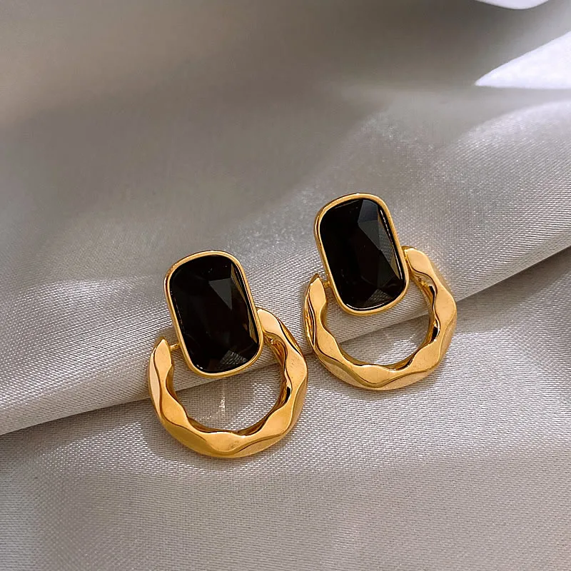 Elegant Hoop Black Earrings-Lydieannejewelry