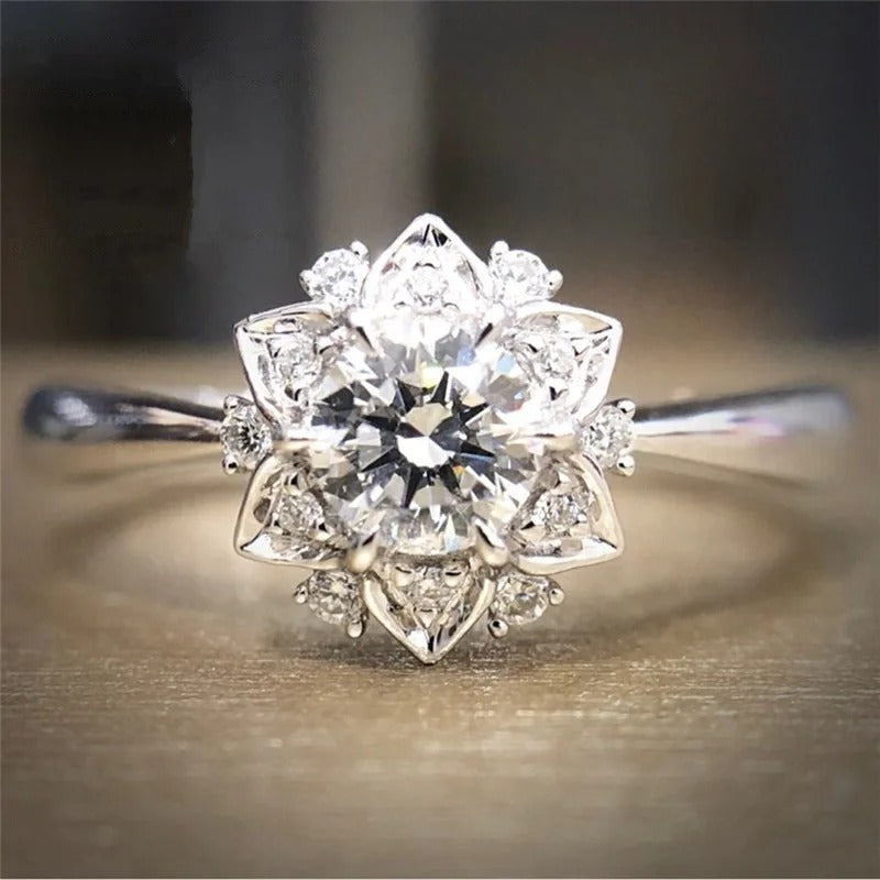 Vintage Silver Floral Cluster Ring-Lydieannejewelry