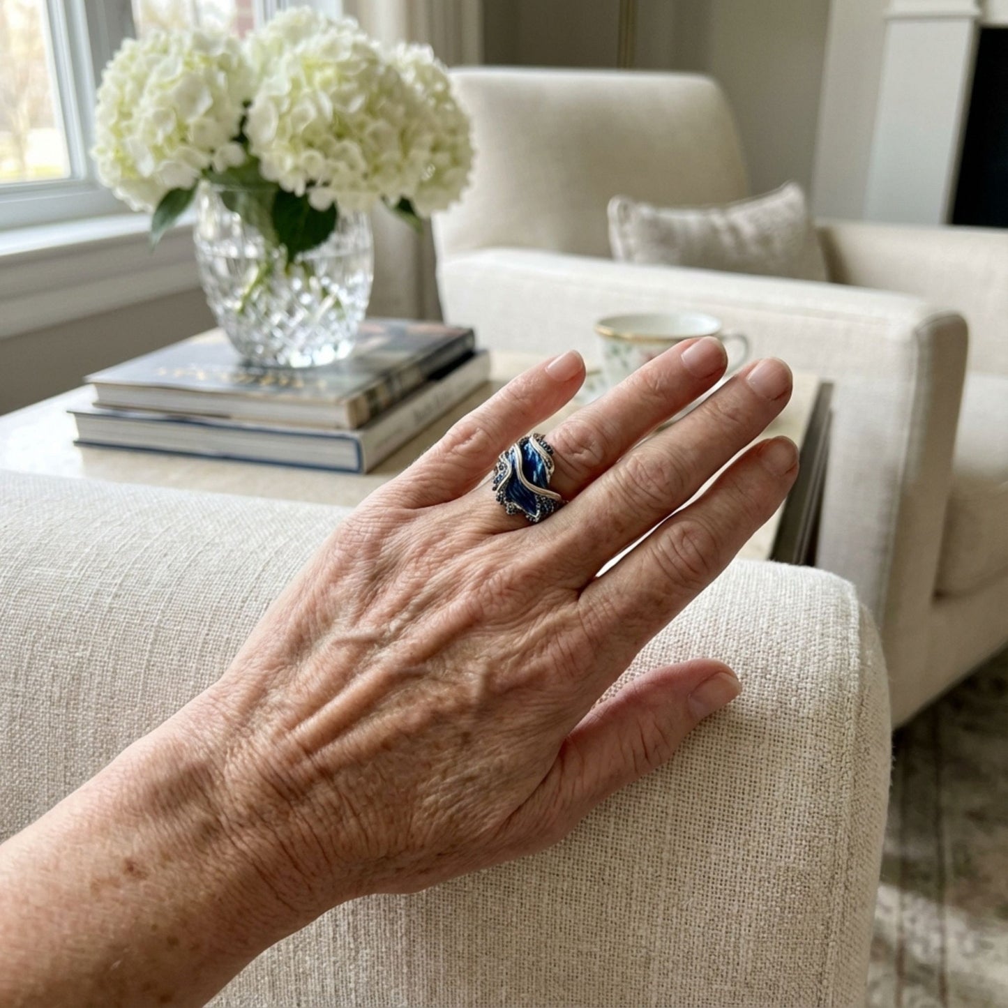 Vintage Golden Ocean Wavy Ring