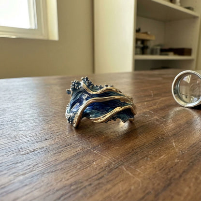 Vintage Golden Ocean Wavy Ring