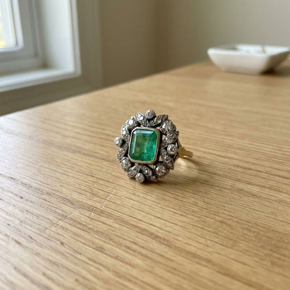 Vintage Emerald Zirconia Ring